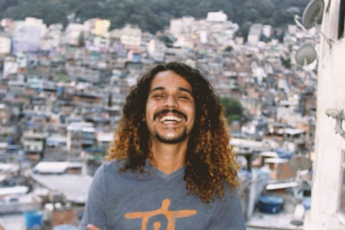 NOTAÇÕES DA CIDADE NO CONTO ‘ROLÉZIM’, DE GEOVANI MARTINS