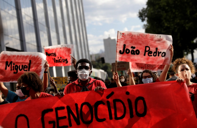 Manifestação antirracista no RJ em junho de 2020 / Fonte: Ricardo Moraes/Reuters